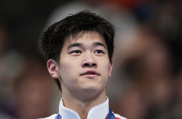 1722994636063043786.jpg 巴黎奥运会丨游泳——男子100米自由泳决赛:中国选手潘展乐夺冠XxjpseC009179_20240801_MVPFN0A001.jpg